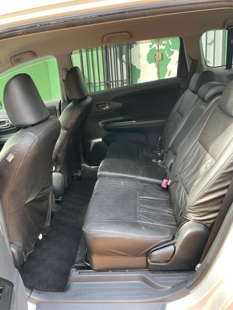 60dc9399-328a-4a1a-80a3-5a3d121e4da0